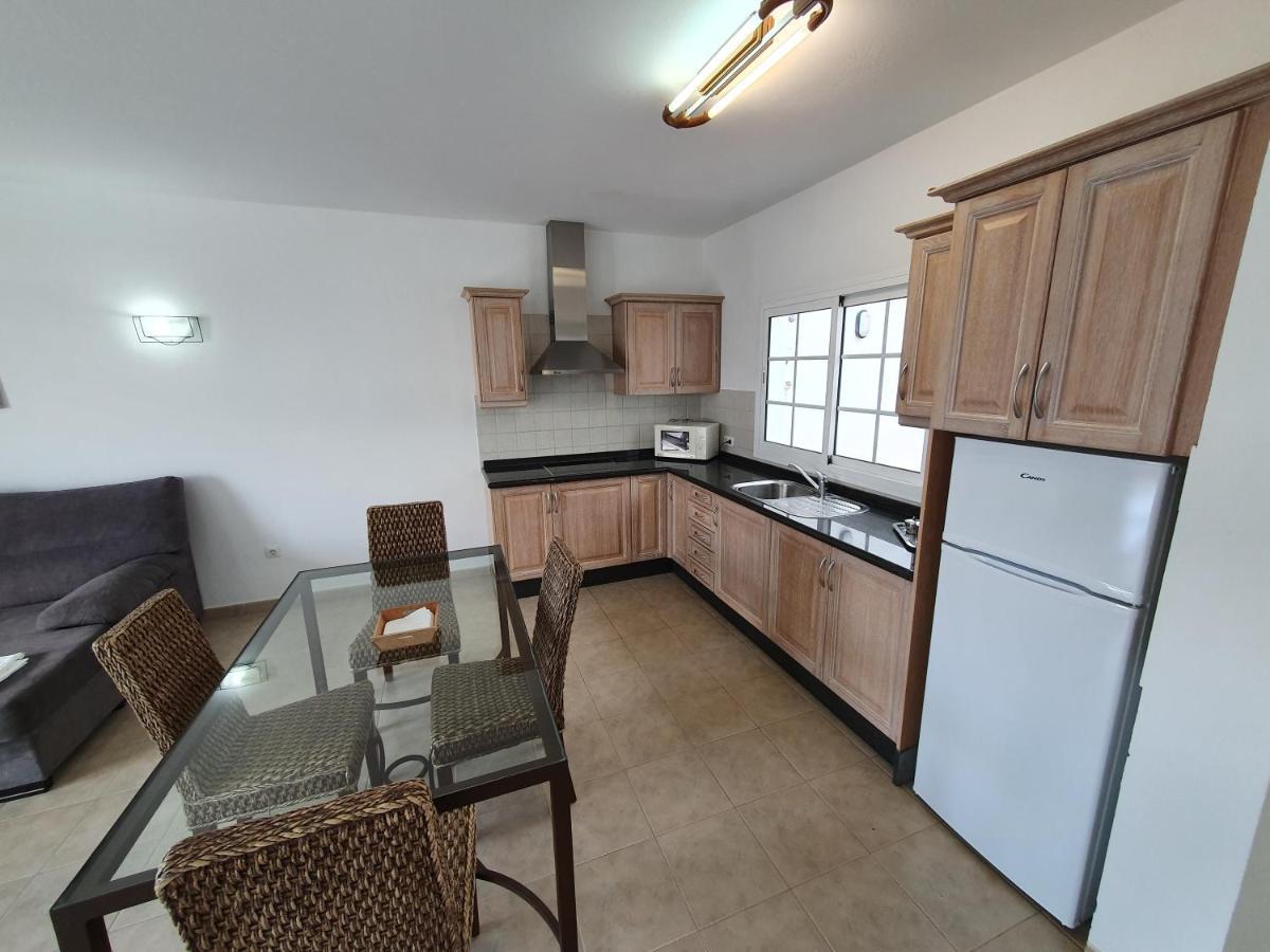 Apartamentos Graciosamar Калета-де-Себо Экстерьер фото