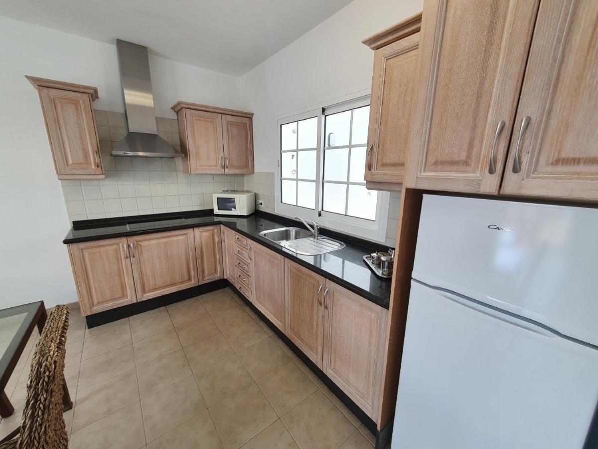 Apartamentos Graciosamar Калета-де-Себо Экстерьер фото