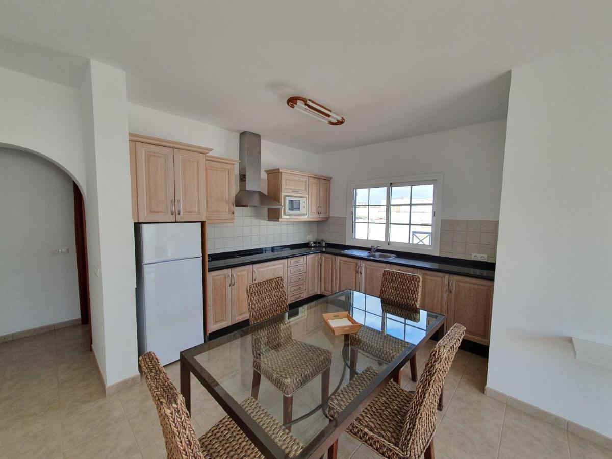 Apartamentos Graciosamar Калета-де-Себо Экстерьер фото