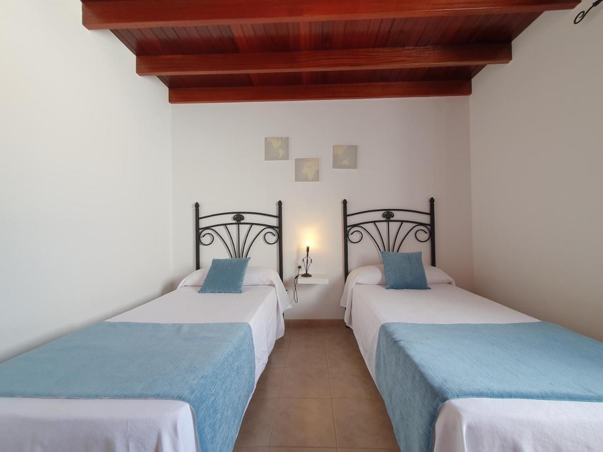 Apartamentos Graciosamar Калета-де-Себо Экстерьер фото