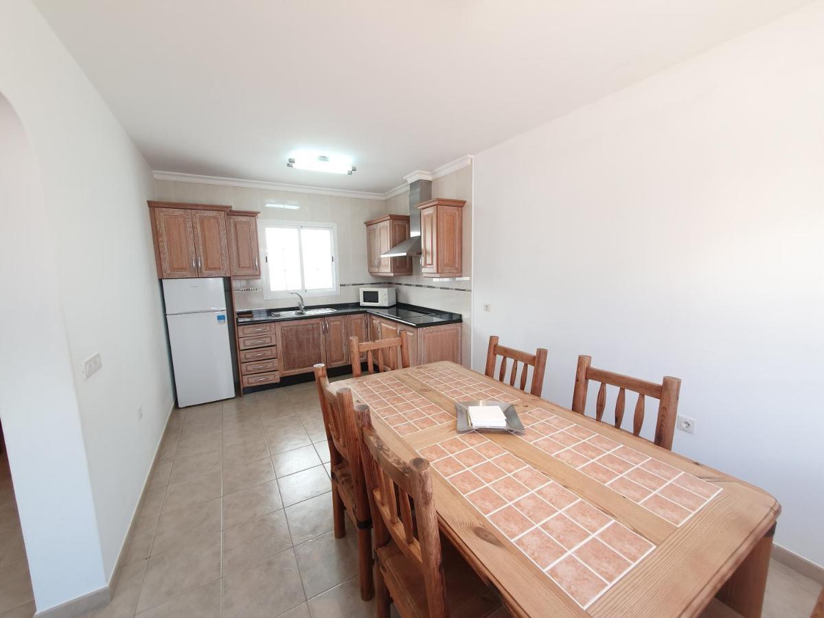 Apartamentos Graciosamar Калета-де-Себо Экстерьер фото